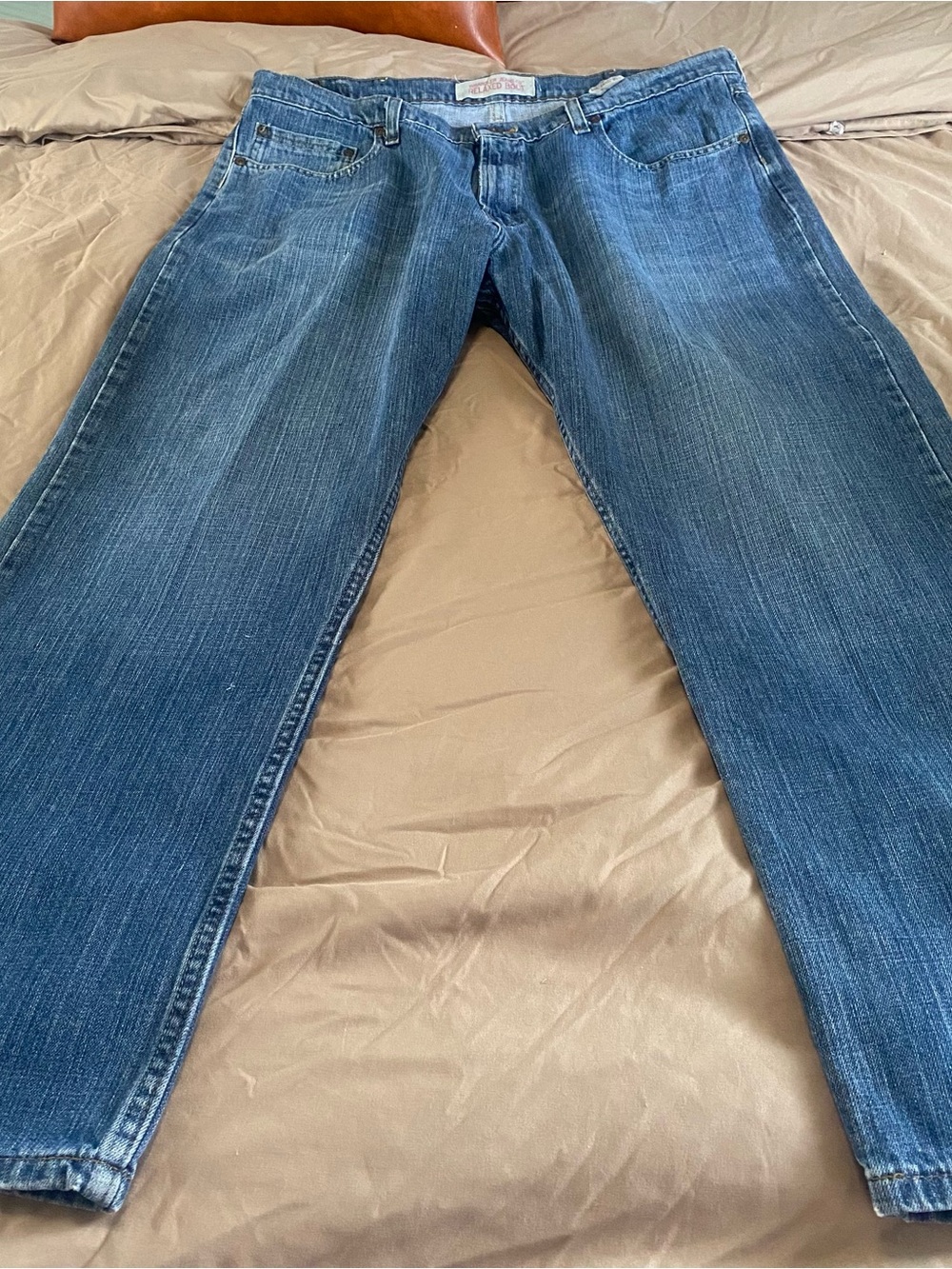 Wrangler Jeans Co.  Relaxed boot Classic Blue Denim Jeans size 38x 30 - Picture 6 of 9
